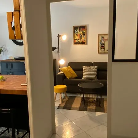 Beautiful On The Heights Of - Parking Apartamento