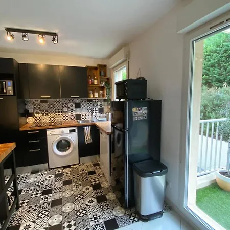 Beautiful On The Heights Of - Parking * Niza